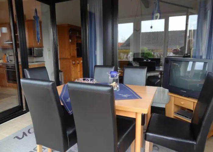 Nettes In Mit Garten By Interhome Prázdninový dům *